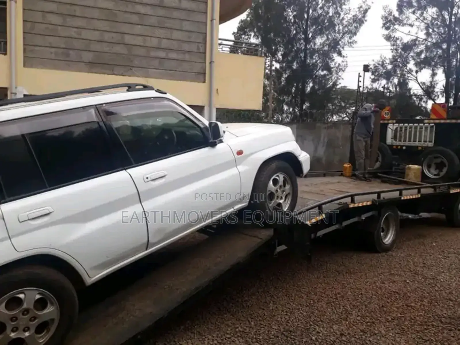 Breakdown/Towing/Flat Bed Services