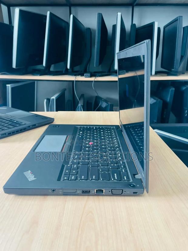 Laptop Lenovo ThinkPad T450 8GB Intel Core I7 SSD 256GB - thumbnail 3