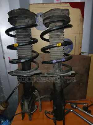 Shock Absorbers Nissan Serena