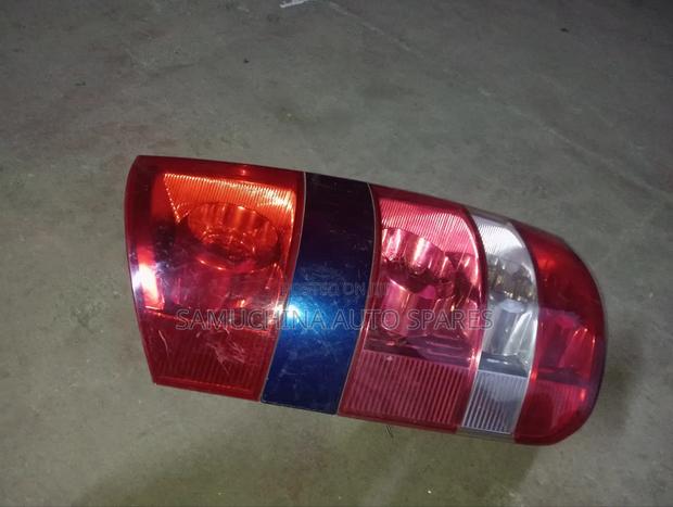 Tail Light Toyota Noah Zrr60