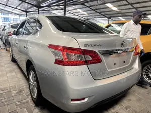 Nissan Sylphy 2018 Silver