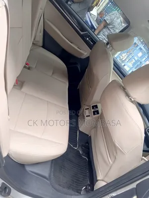 Subaru Outback 2019 Gold