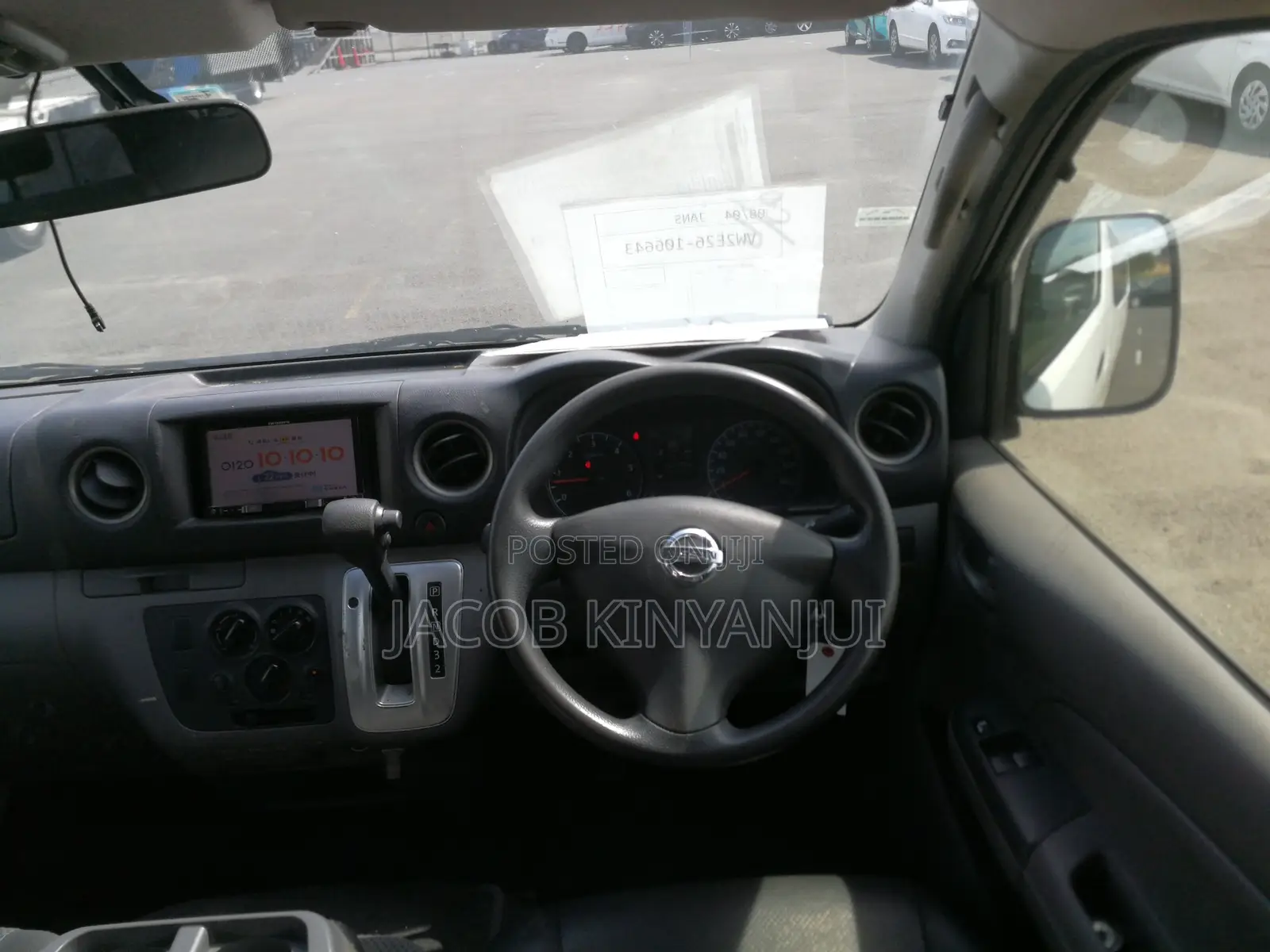 Nissan Caravan (Urvan) 2018 White