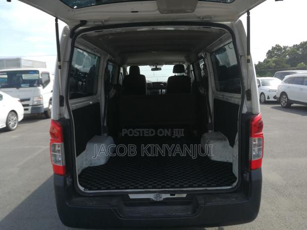 Nissan Caravan (Urvan) 2018 White - thumbnail 7