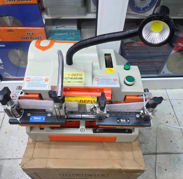Defu Digital Key Cutting Machine/Electric Key Cutting Machine - main view