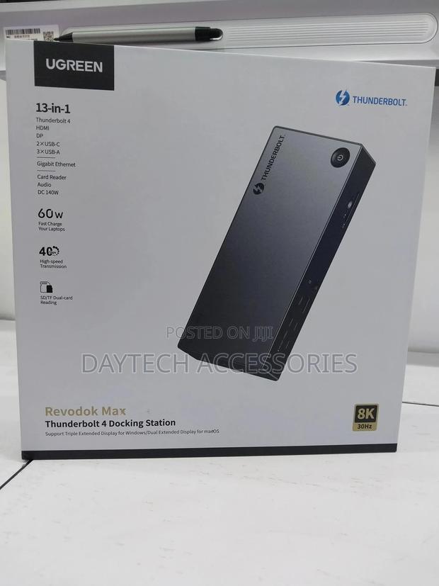 Ugreen Revodok Max 313 Thunderbolt 4 Dock