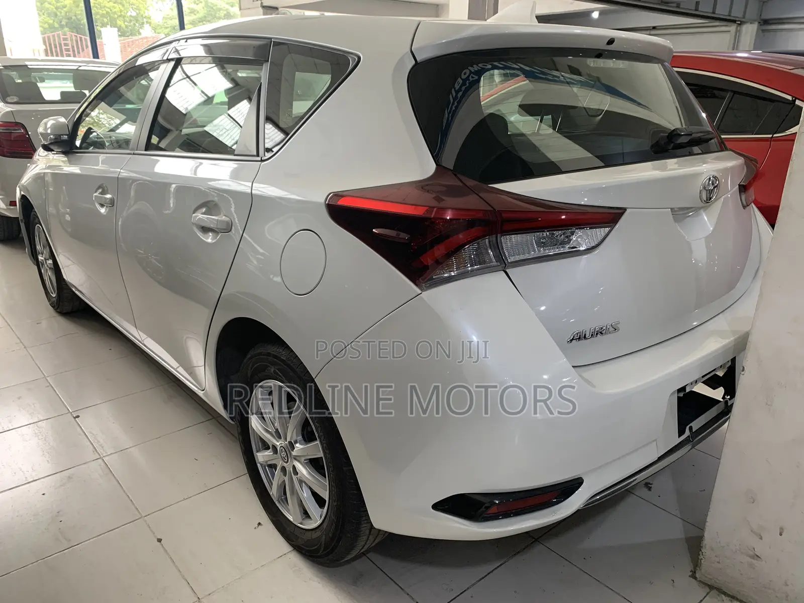 Toyota Auris 2018 Off white