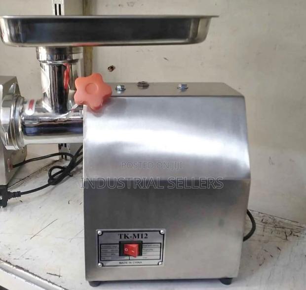 Commercial Electric Meat Mincer M12