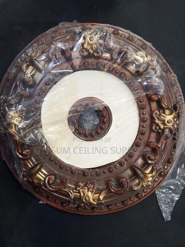 Ceiling Medallion - thumbnail 3