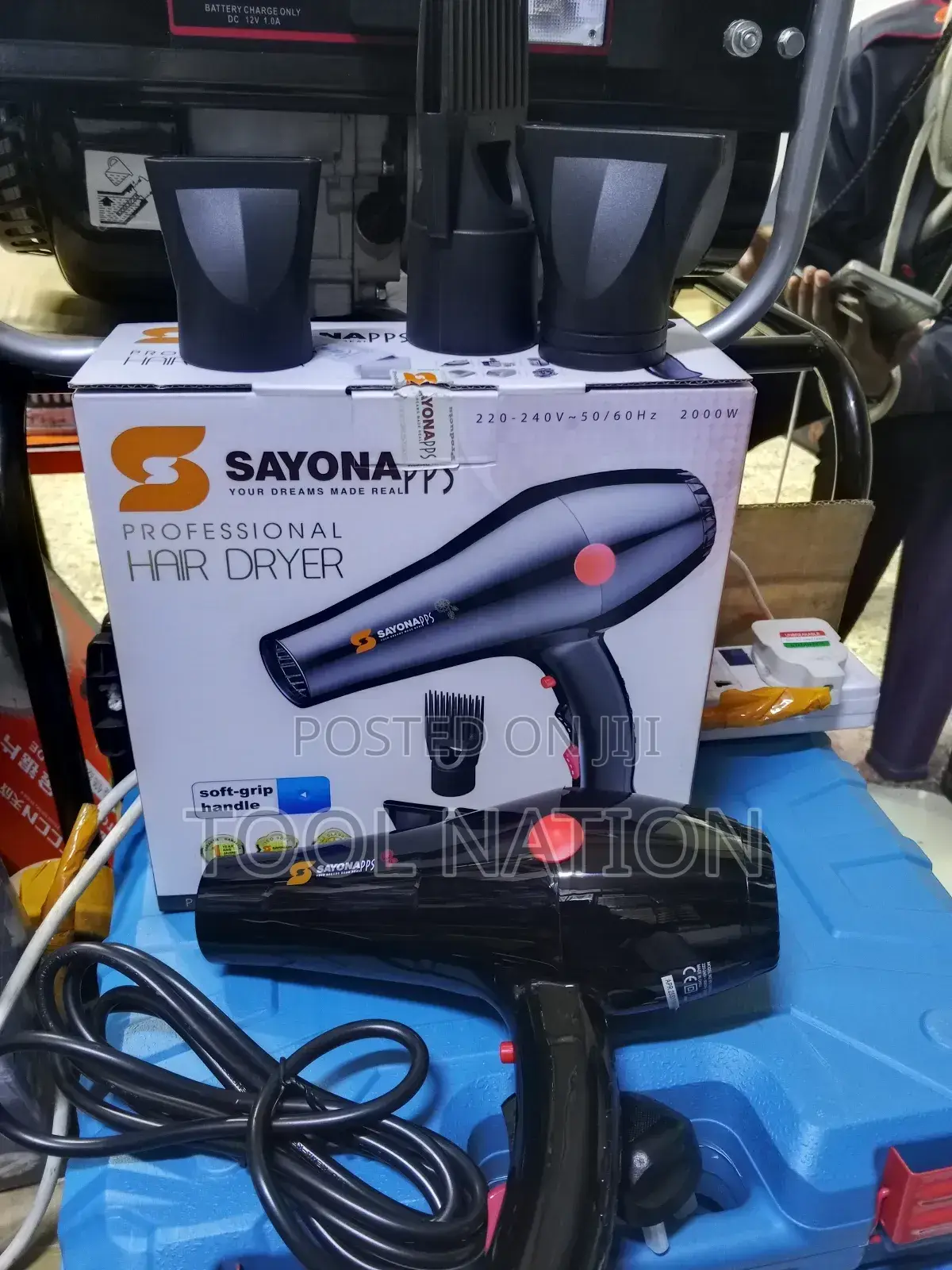 Sayona Browdry Machine