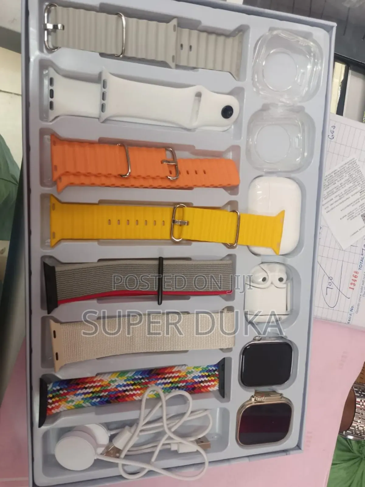 Rock-002 Smartwatch Set.