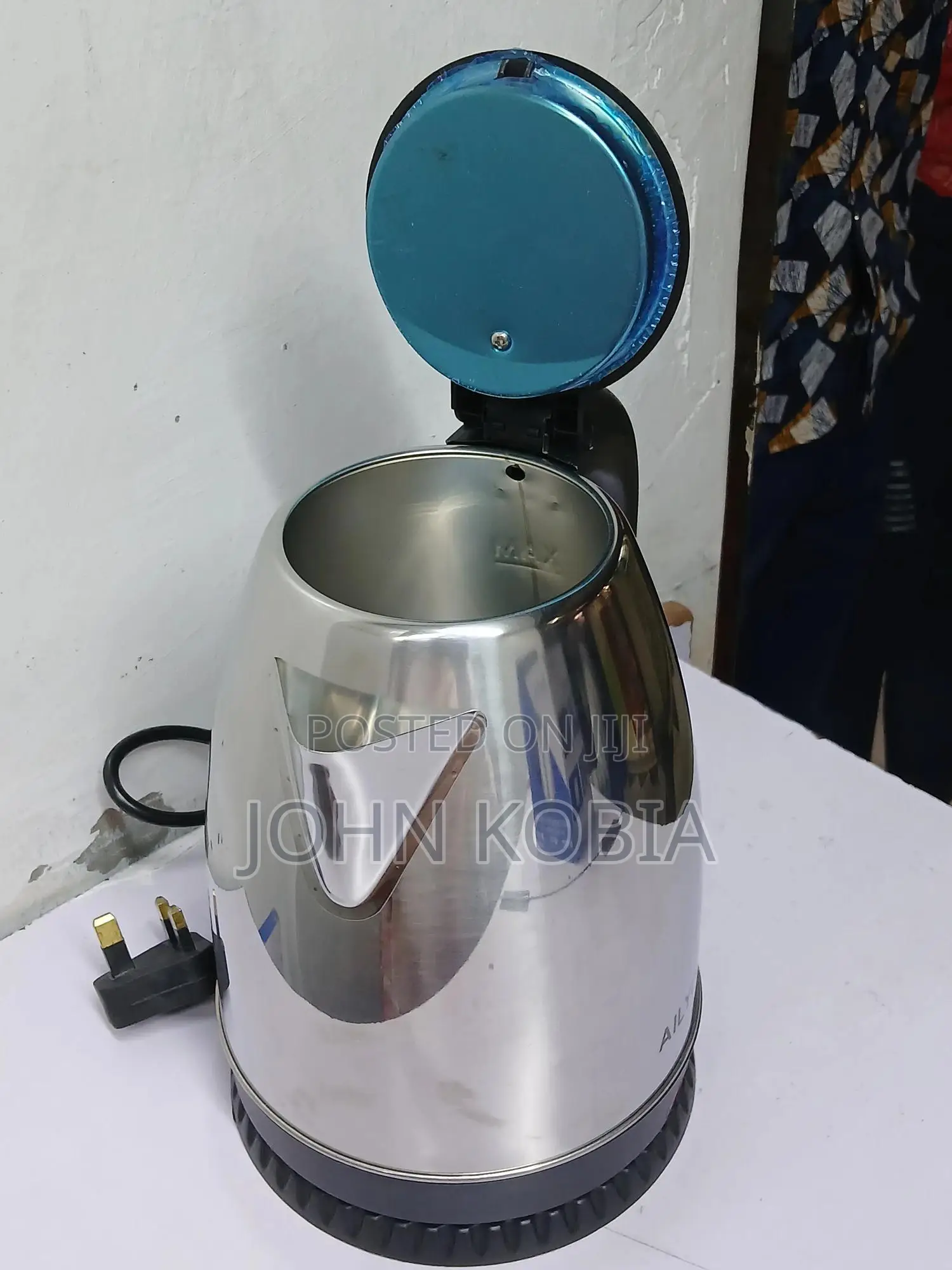 Electric Kettle Fk-0301-G, With 1.8l Capacity