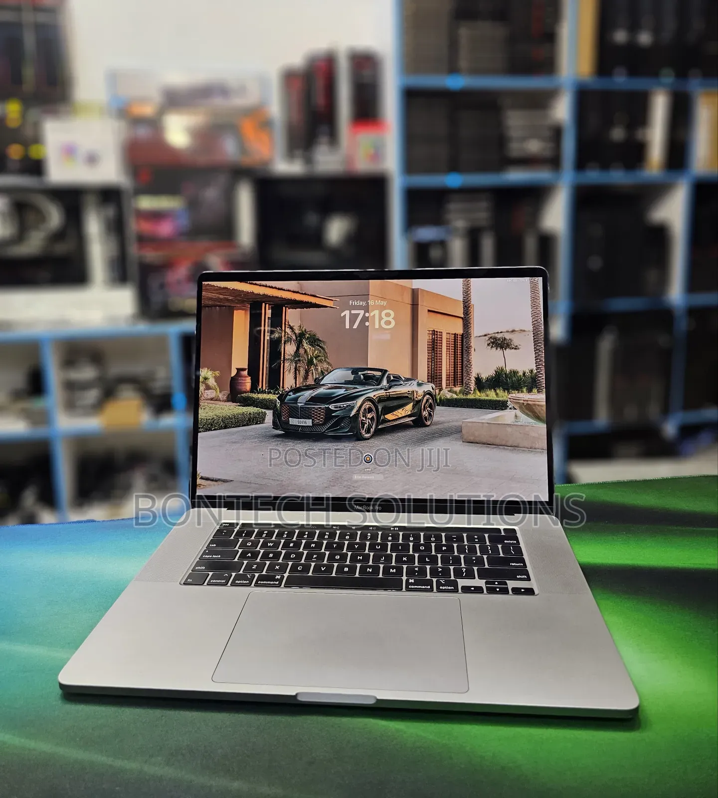 Laptop Apple MacBook 2019 16GB Intel Core I7 SSD 512GB