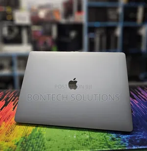 Laptop Apple MacBook 2019 16GB Intel Core I7 SSD 512GB