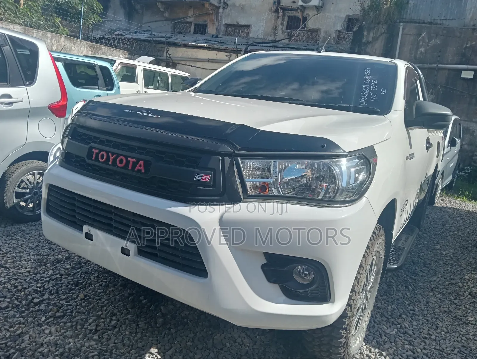 Toyota Hilux 2018 White