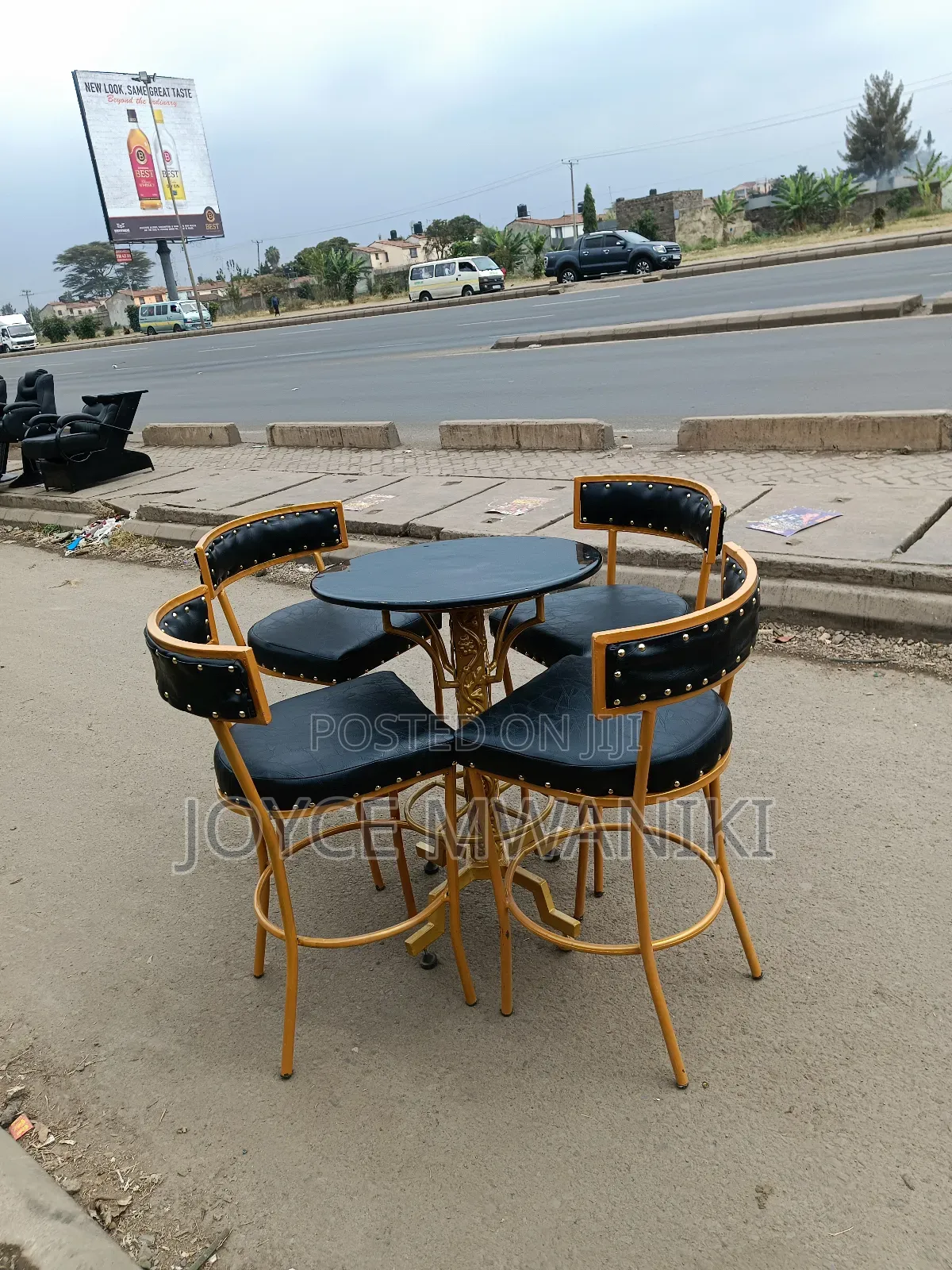 High Bar Chairs and Table, Set Black and Gold 