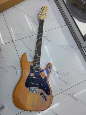 Fender Solo Guitar 24 Flets