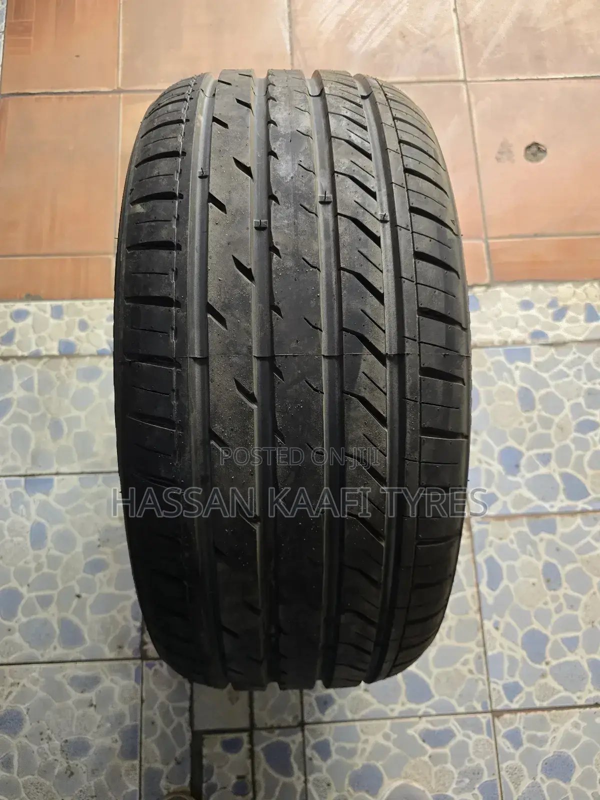 245/40r18 Davanti Tyre