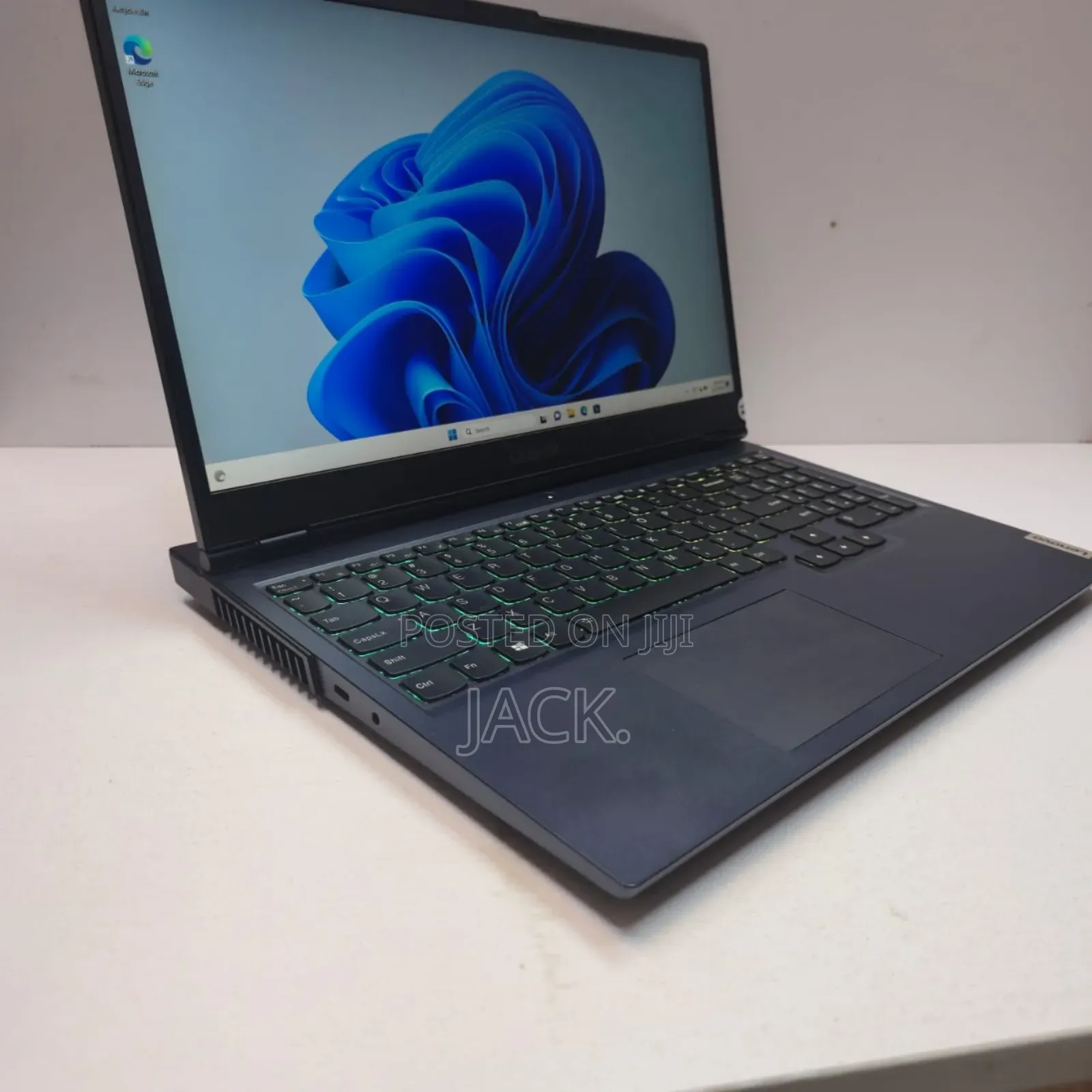 Lenovo Legion Y7000P IRX9 Gaming Laptop 16GB Intel Core I7 SSD 1T