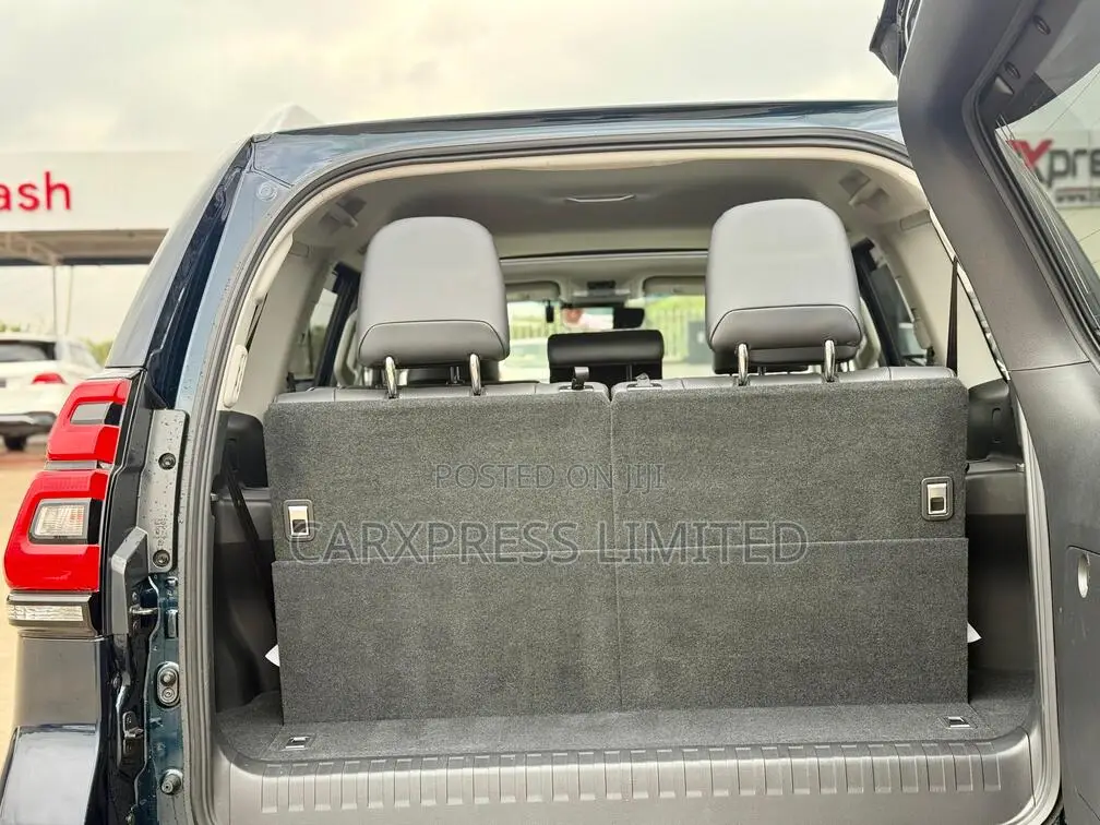 Toyota Land Cruiser Prado 2020 Blue
