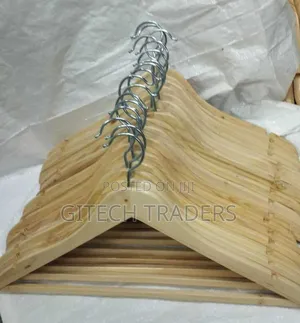 10pcs Wooden Hungers