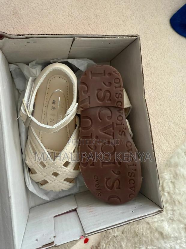 Kids Shoes - thumbnail 9