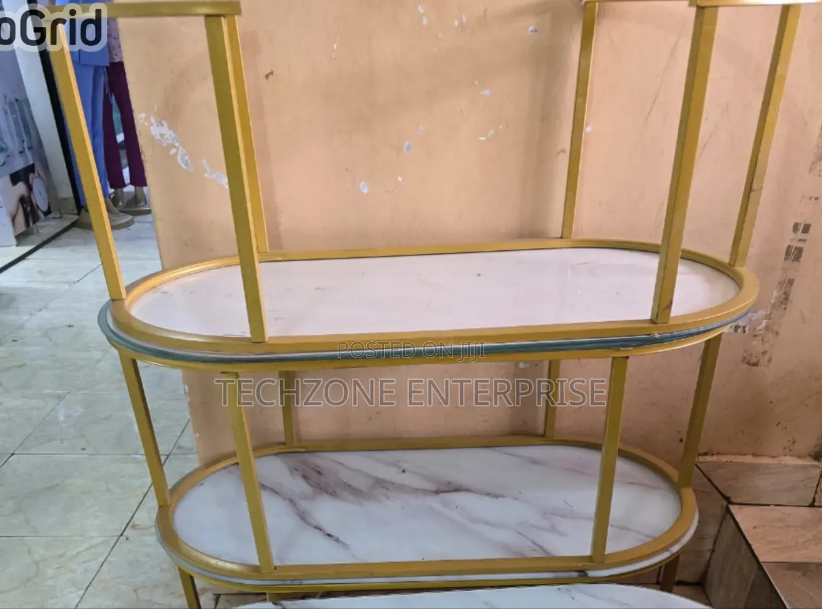 High Quality Oval Single Pieces Glass Effect Marble Table 