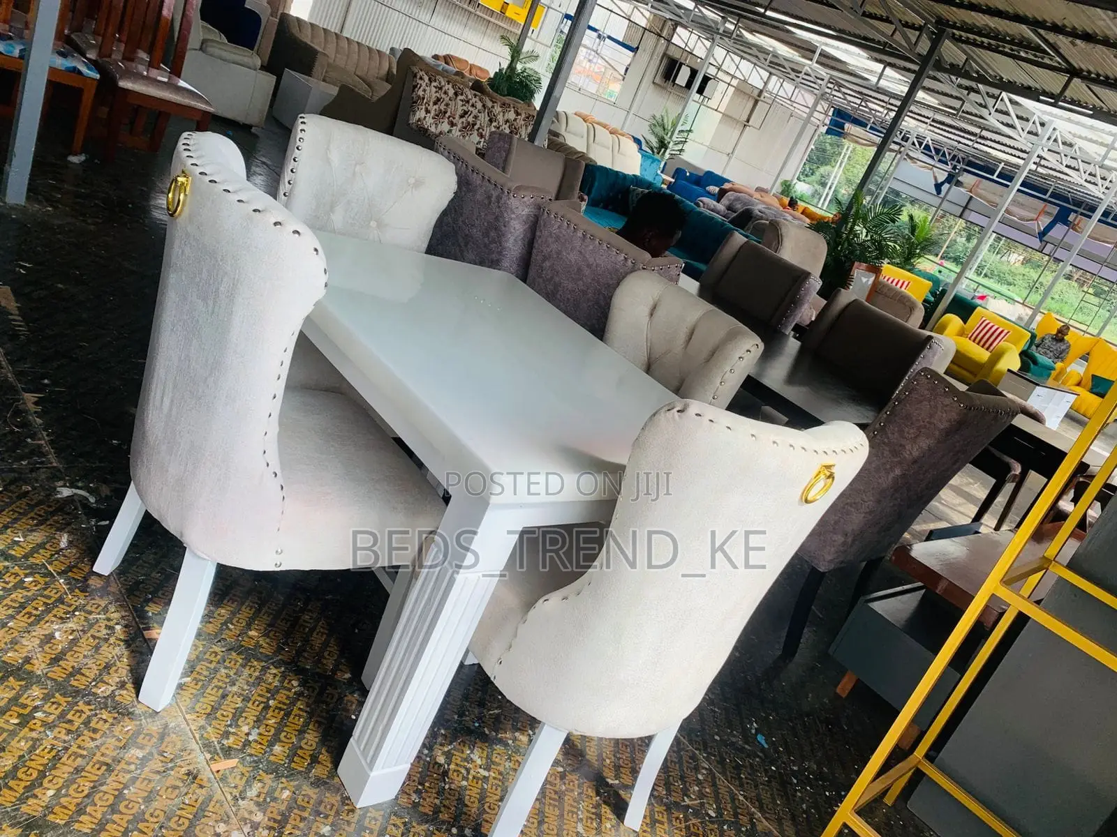 Exclusive 4 Seater Dining Set