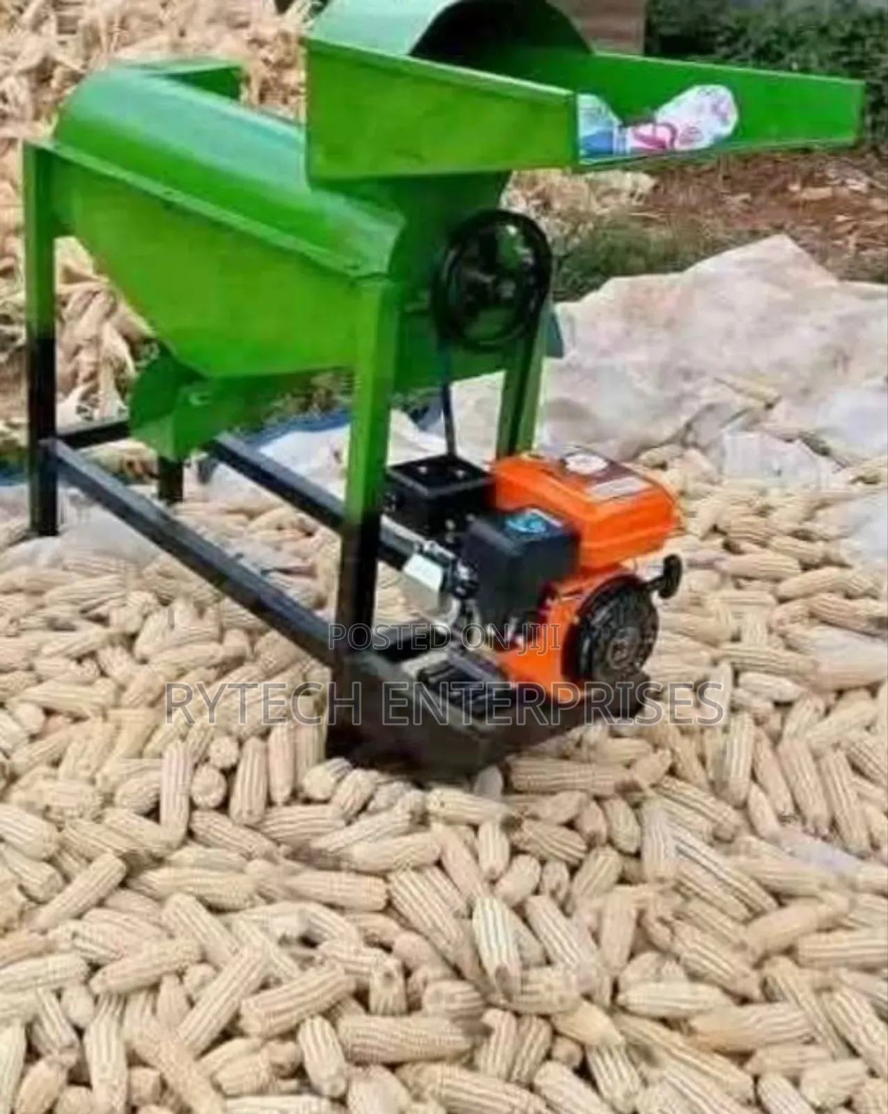 Maize Shealer Machine With Engine
