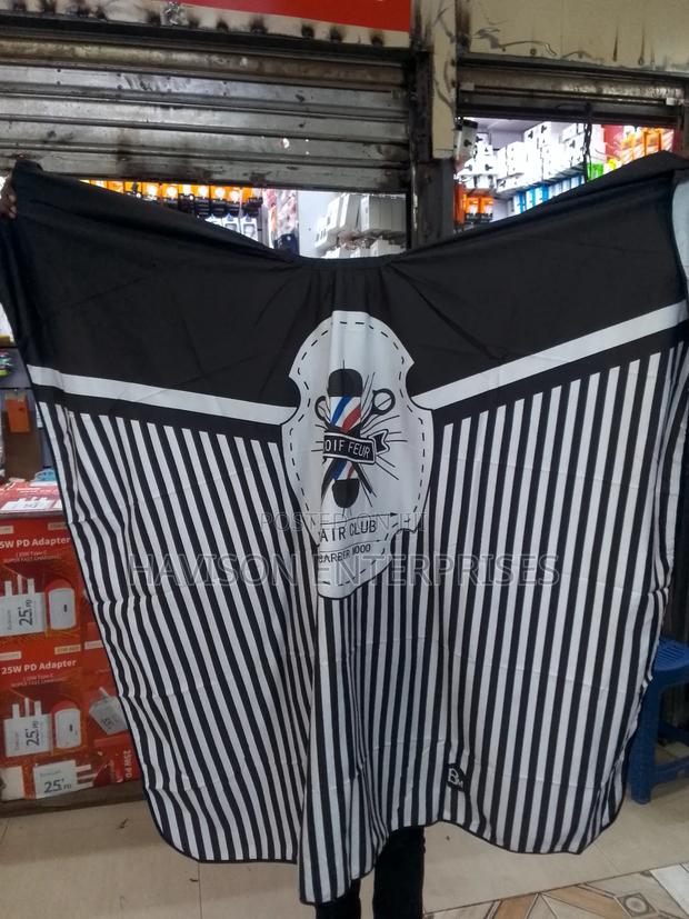 Barber Drapper - thumbnail 3