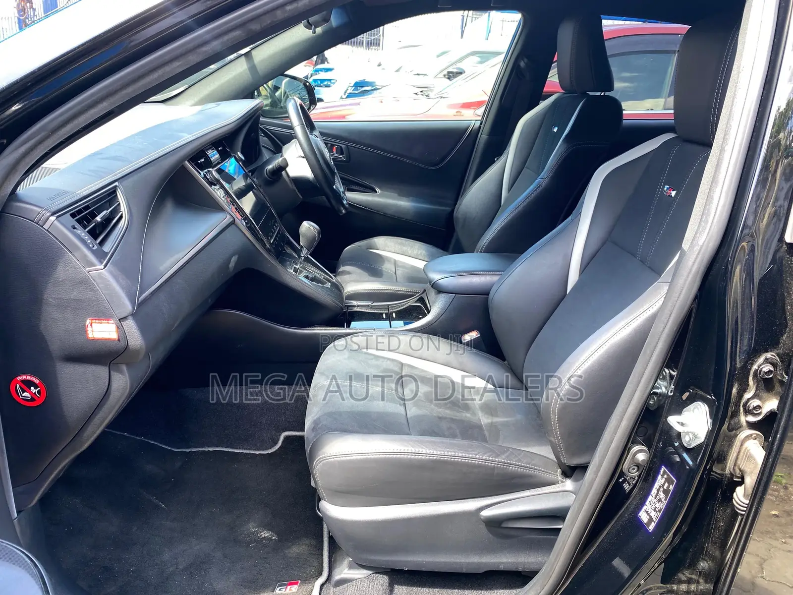 Toyota Harrier 2018 Black