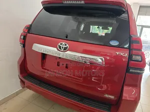 Toyota Land Cruiser Prado 2019 Red