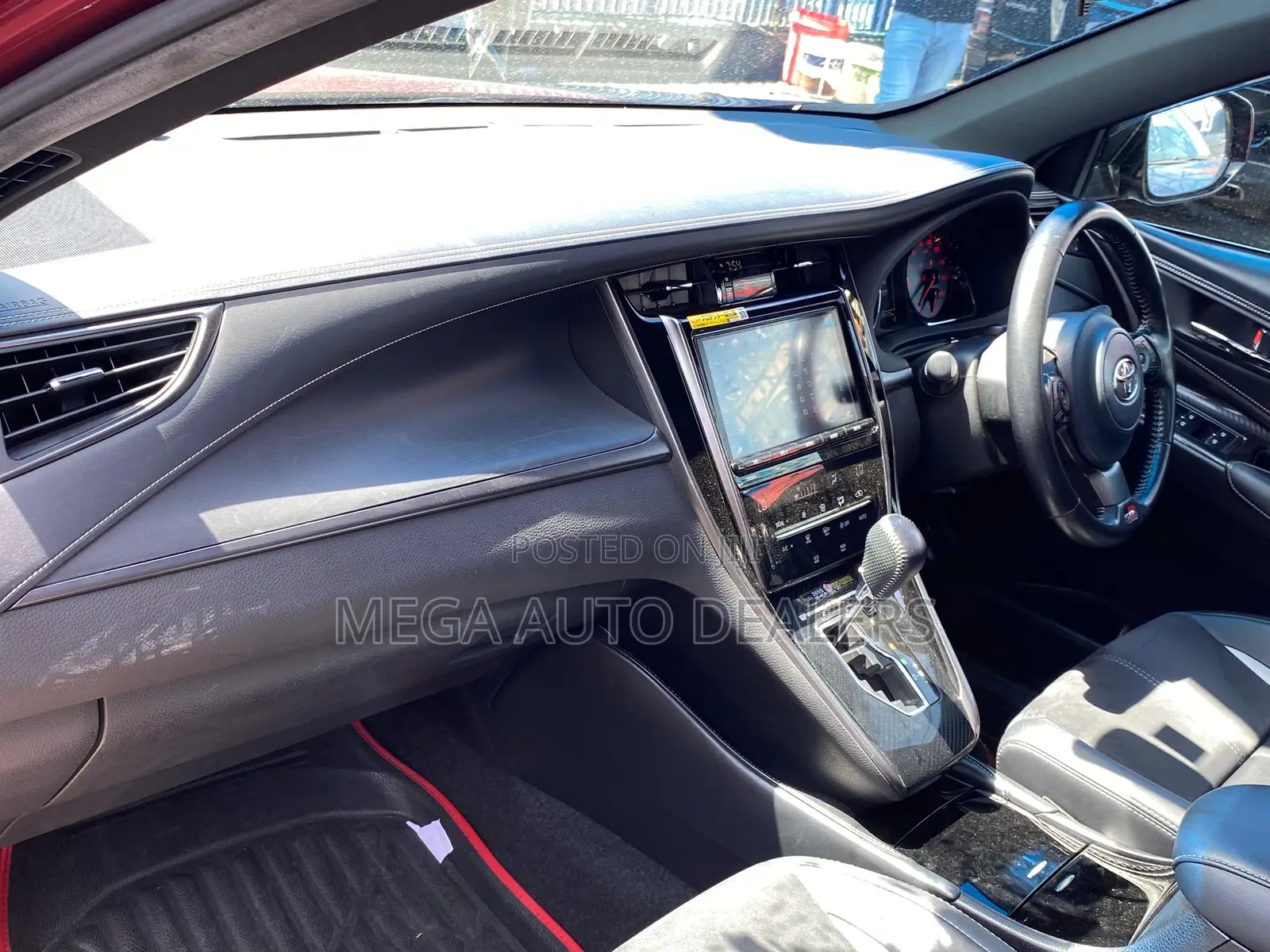 Toyota Harrier 2018 Red