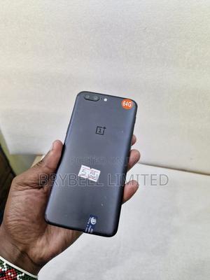 OnePlus 5 64 GB Gray - thumbnail 2