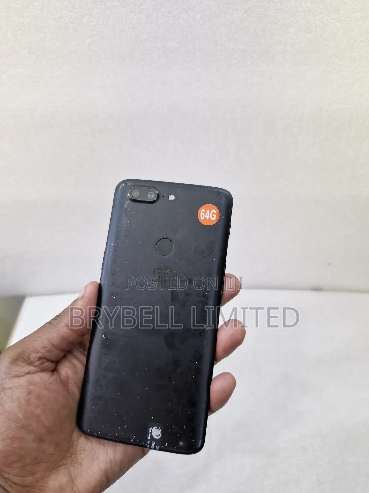 OnePlus 5T 64 GB Gray