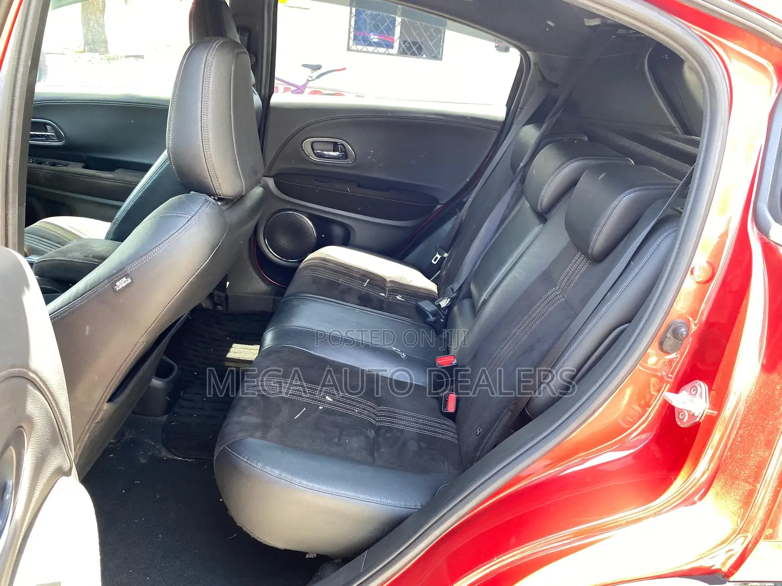 Honda Vezel 2018 Red