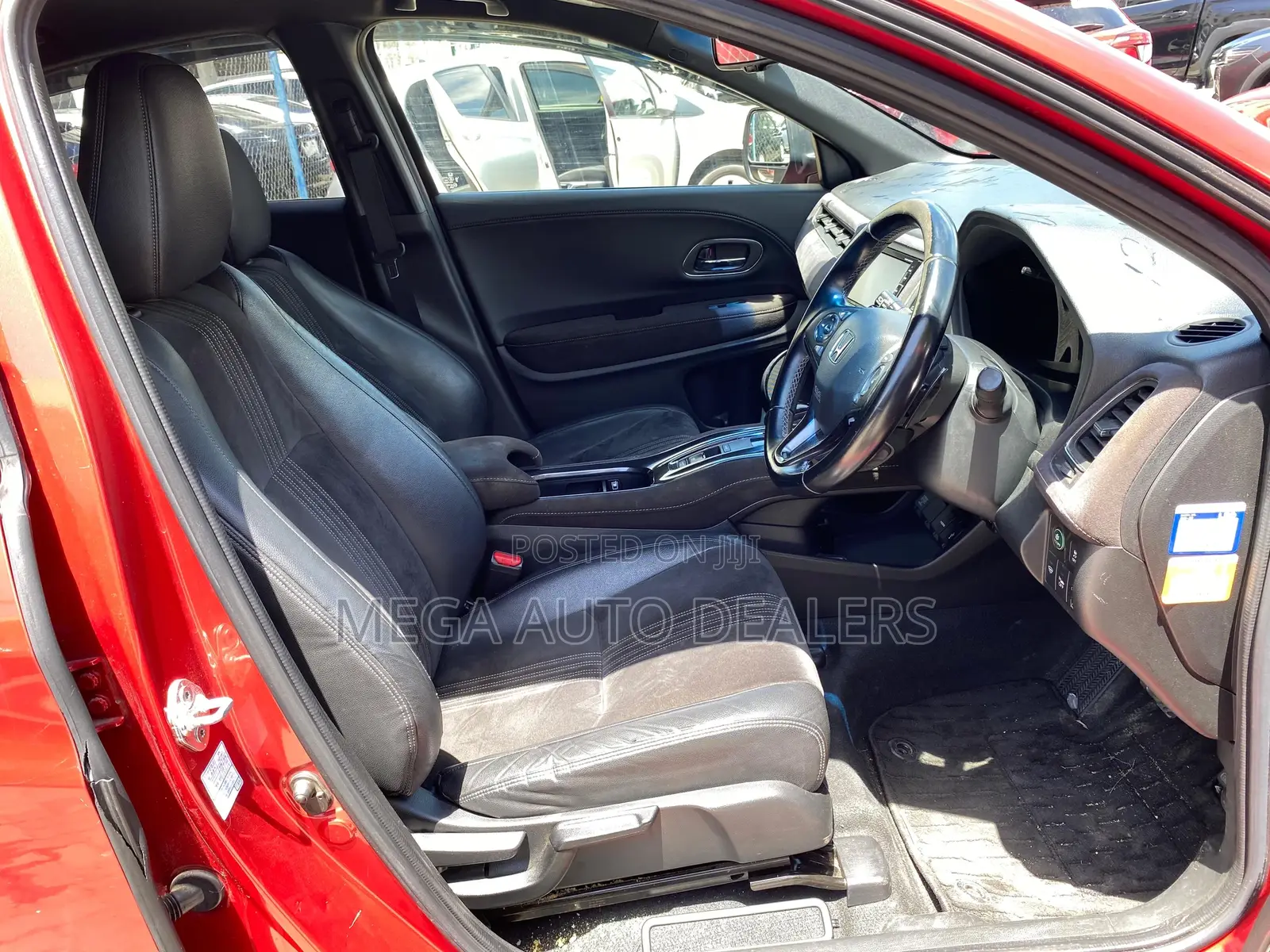 Honda Vezel 2018 Red