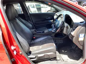 Honda Vezel 2018 Red