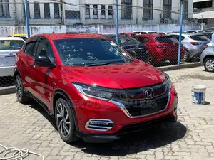Honda Vezel 2018 Red
