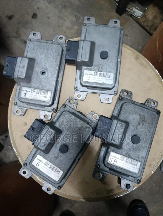 Transmission Control Unit Nissan X-Trail Nt31 Engine