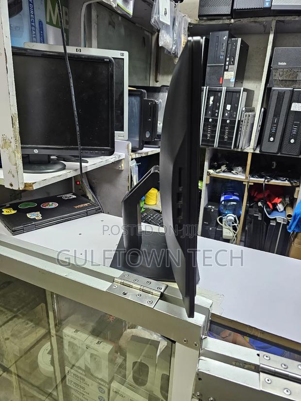 Desktop Computer Dell OptiPlex 9020 4GB Intel Core i3 HDD 500GB - thumbnail 4
