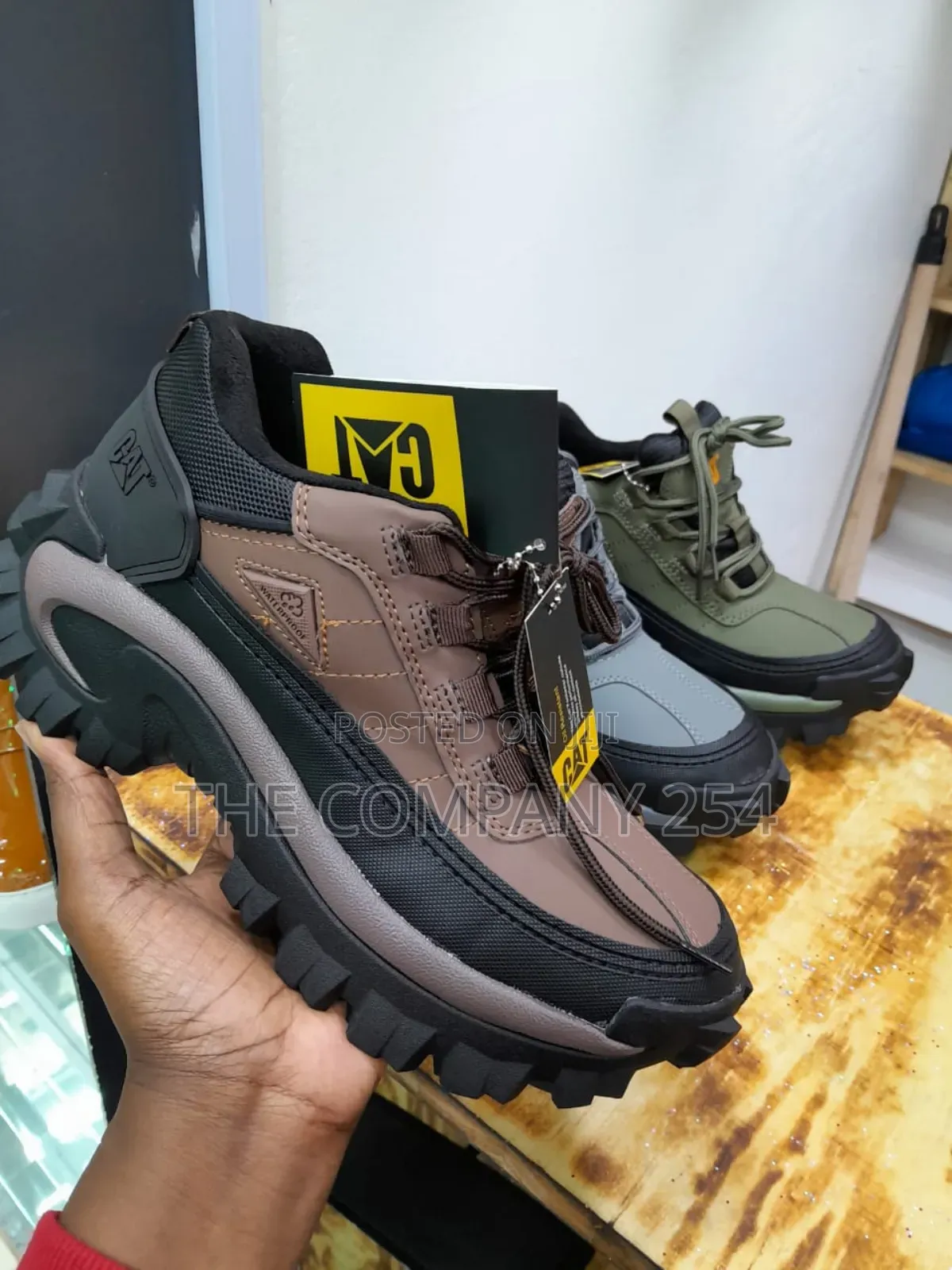 Quality Leather Outdoor Rubber Sole Cat Boot Safety Shoes Available
