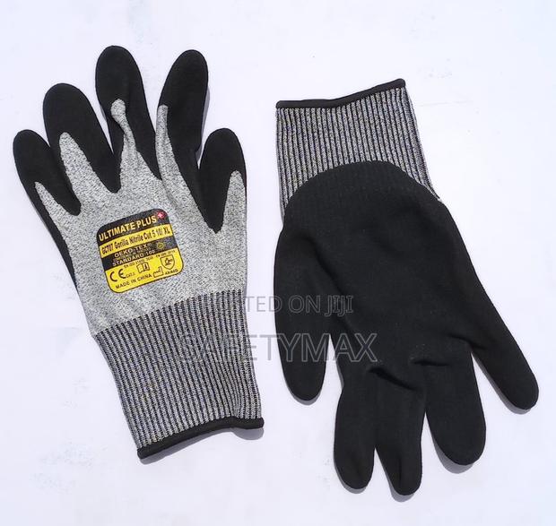 Ultimate Plus Anti-cut Gloves - main view