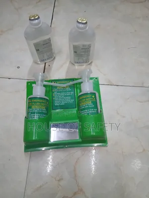 Saline Solution Eye Wash Emergency Eye Kit