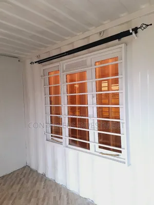 20ft Container Storage and Farm Manager Accomodation Unit.