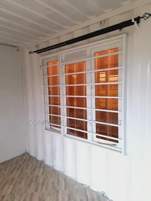 20ft Container Storage and Farm Manager Accomodation Unit.