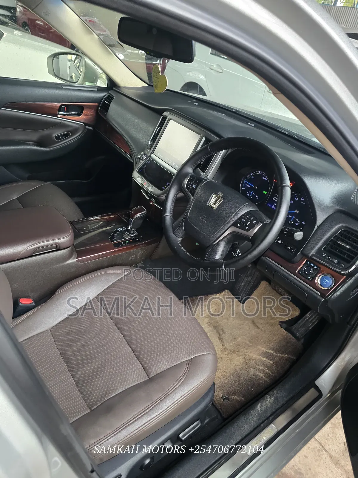 Toyota Crown 2015 Gray