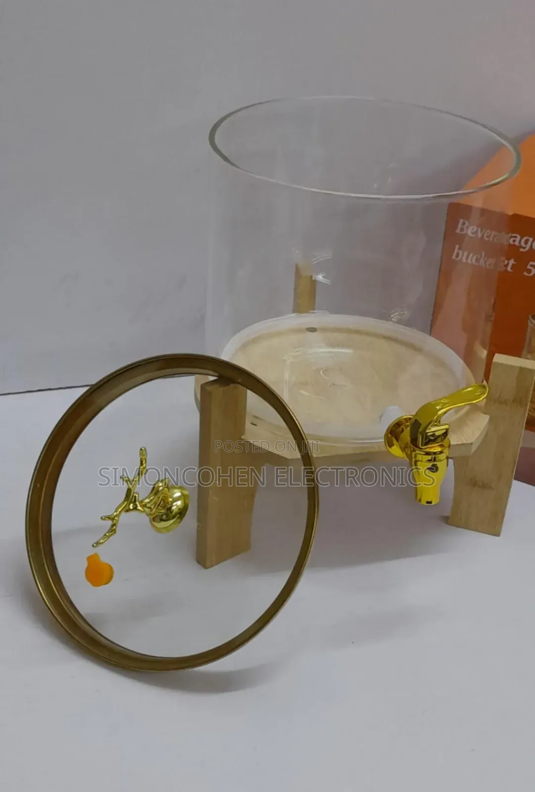 Juice/Beverage Dispenser With Stand