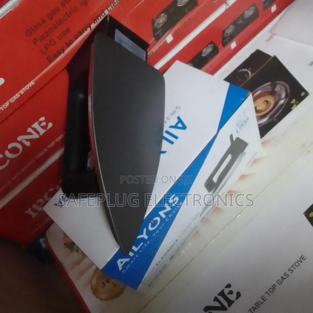 Ailyons Hd199a Dry Iron Box - main view