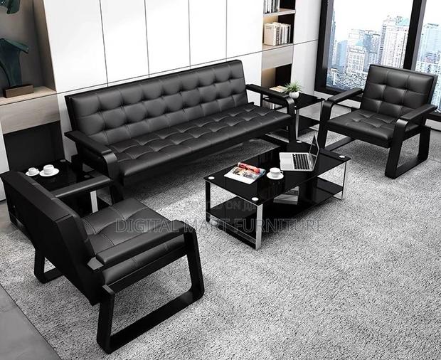 Office Sofa: Black Sofa for Office Hall